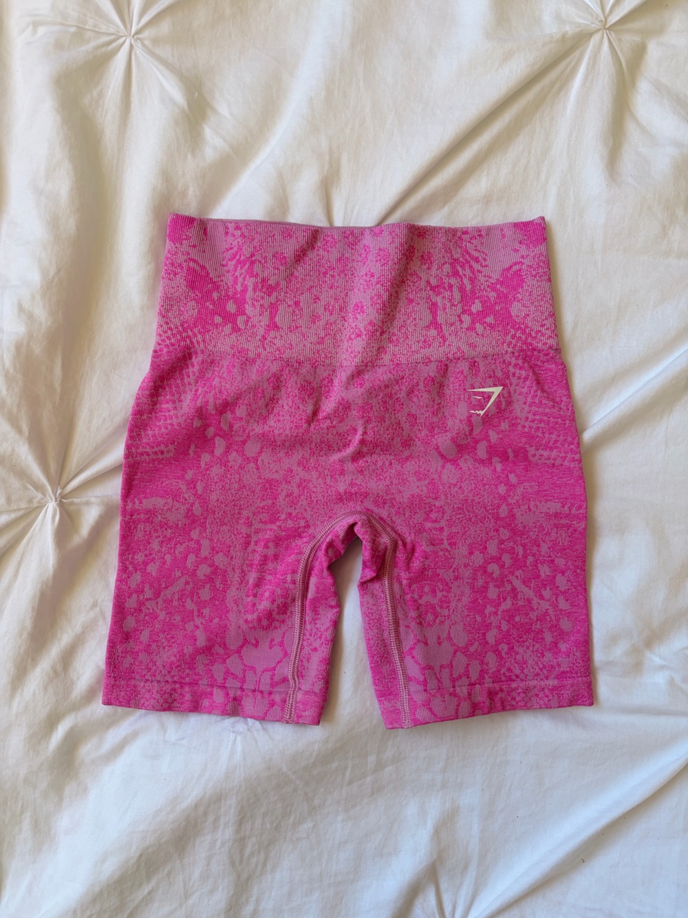 Gymshark Adapt X Whitney Animal Seamless Shorts Pink XS - Picture 3 of 6